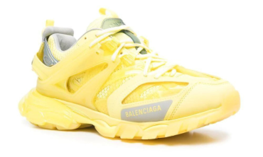 Track panelled sneakers